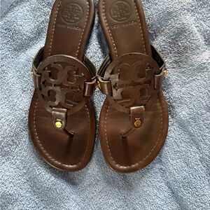 Tory Burch Brown Sandals 🤎